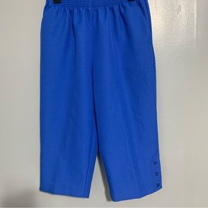 Alfred Dunner women  capris pants blue size 12P‎ A51